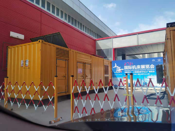 白云出租发电机-柴油发电机和汽油发电机哪个更好一些?