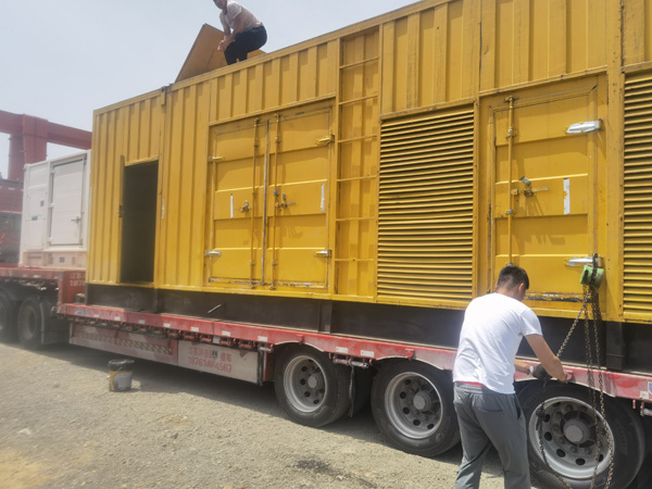 白云发电机出租100KW发电机需要什么规格的电缆线？